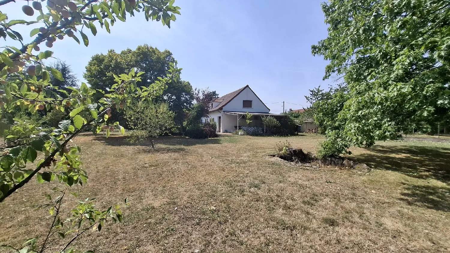  te koop huis Brugheas Allier 3
