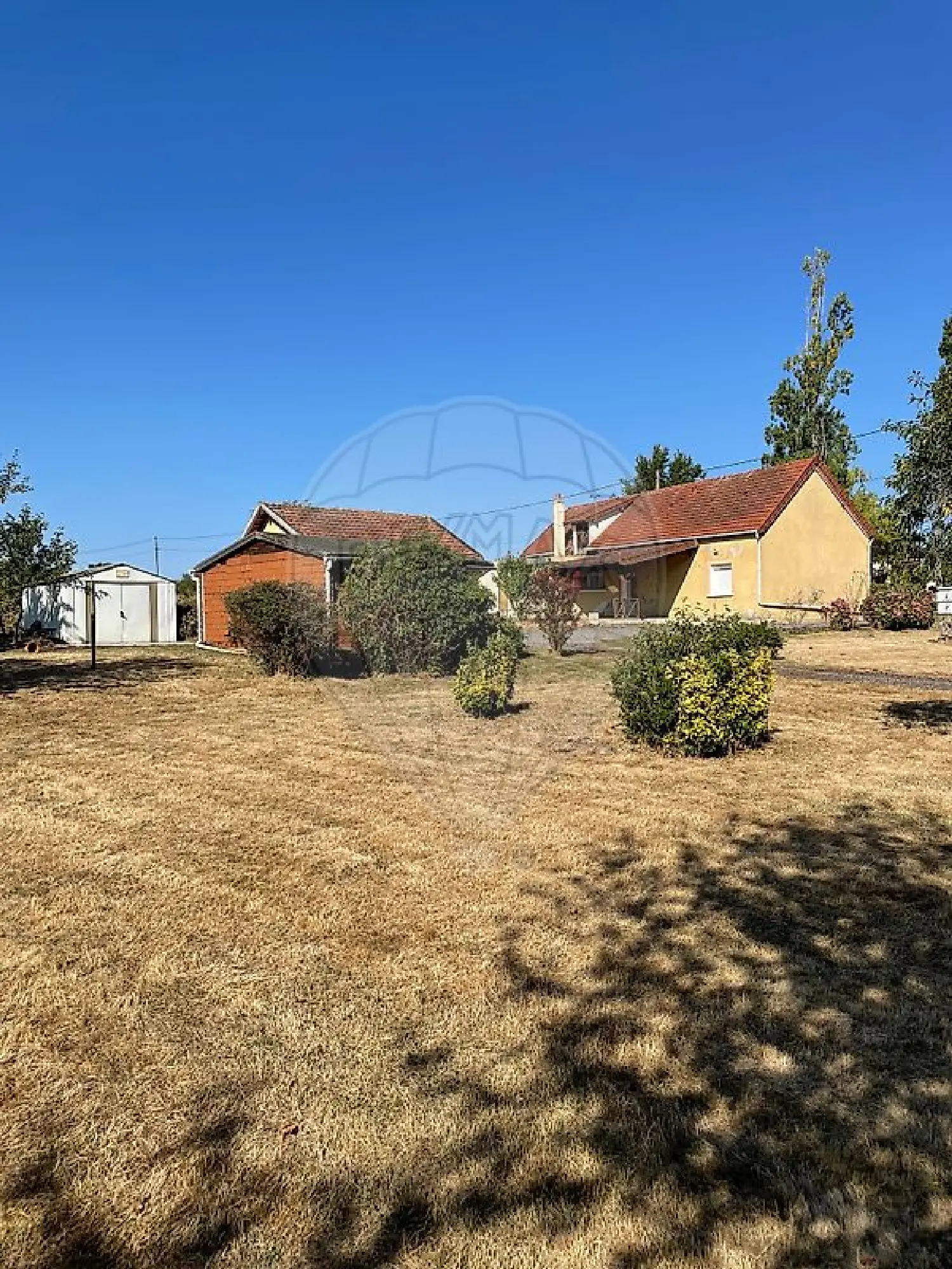  te koop huis Charrin Nièvre 4