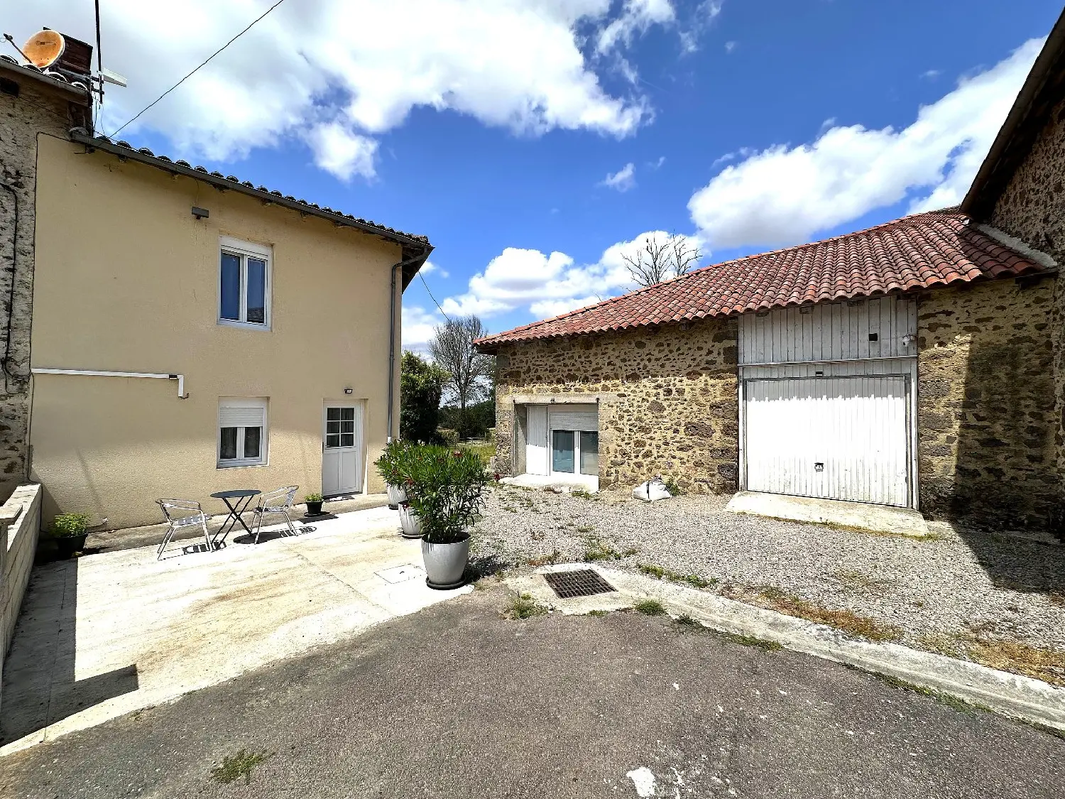  for sale house Chassenon Charente 1