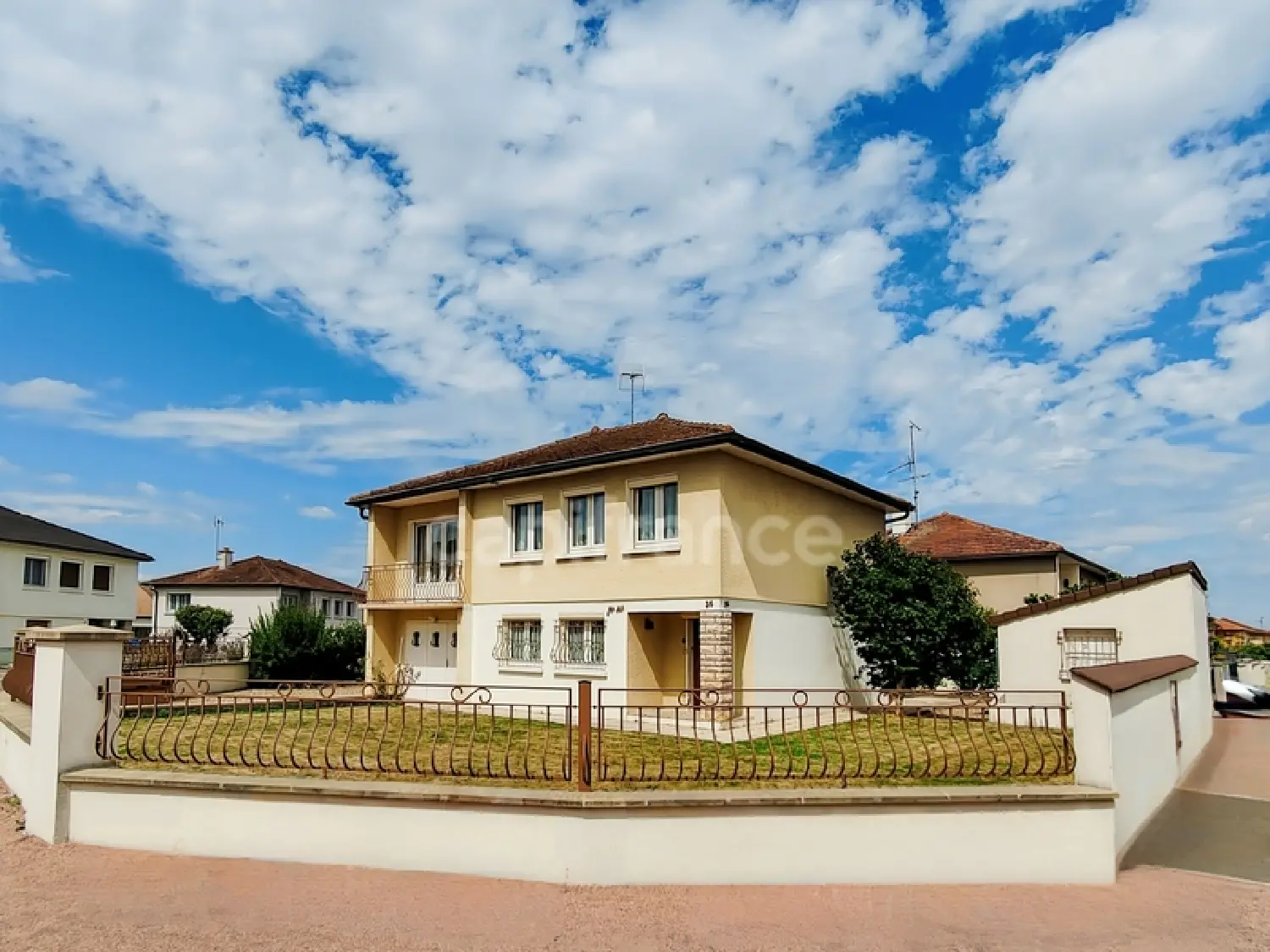  for sale house Châtenoy-le-Royal Saône-et-Loire 1