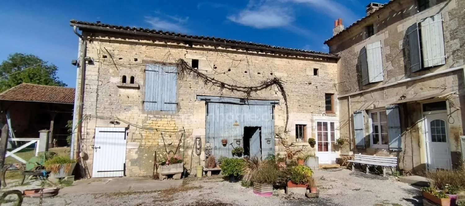  for sale house Courcôme Charente 2