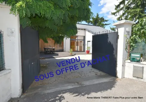 Décines-Charpieu Rhône casa foto 7117675