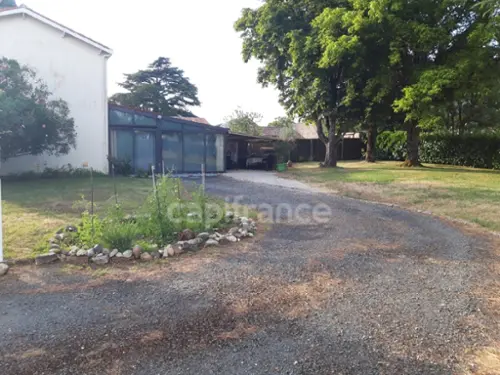 Fontenay-le-Comte Vendée huis foto 7127343