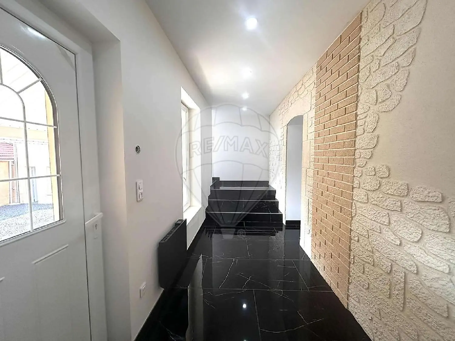  te koop huis Garchizy Nièvre 2