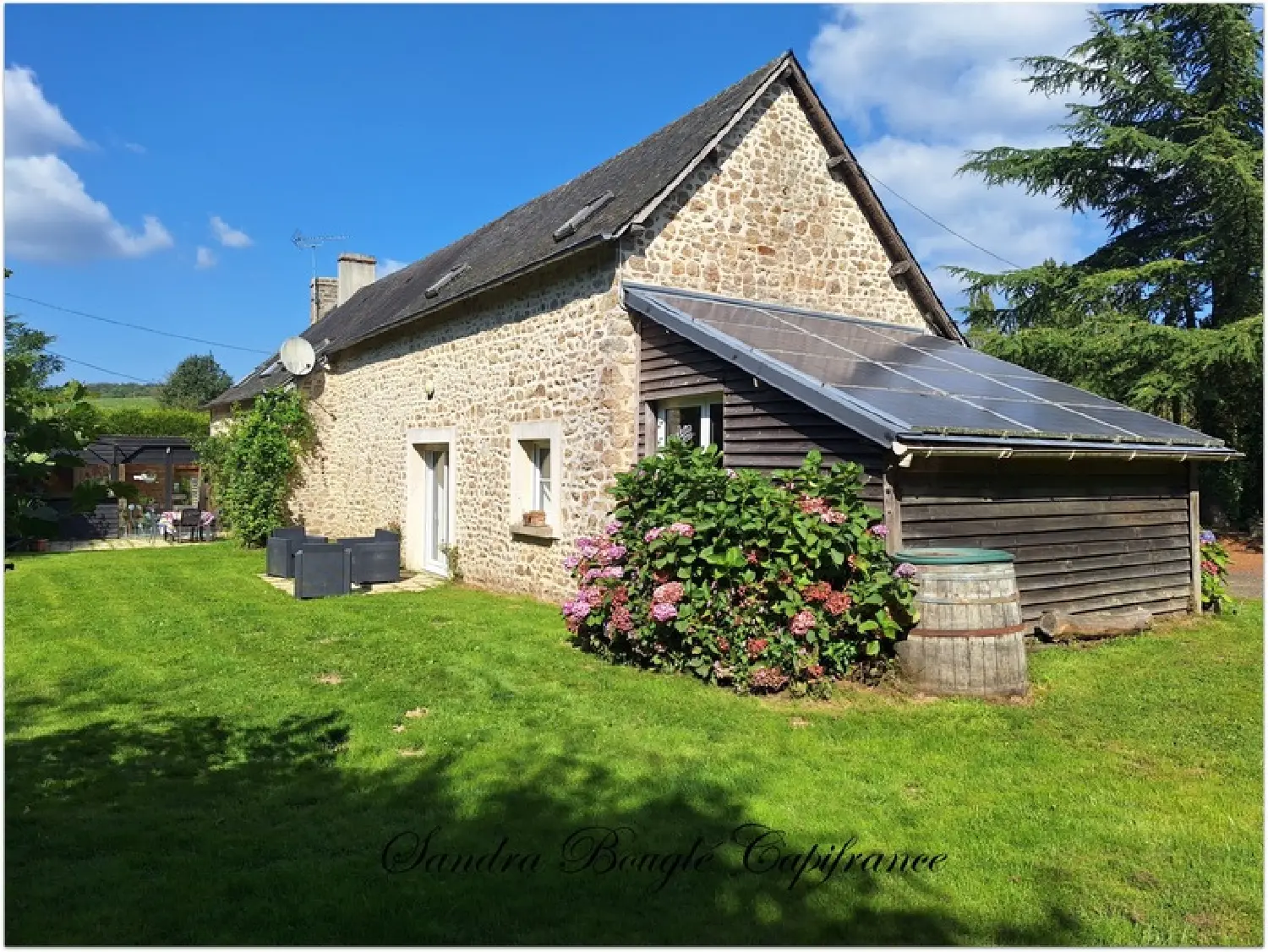  te koop huis Hambers Mayenne 1