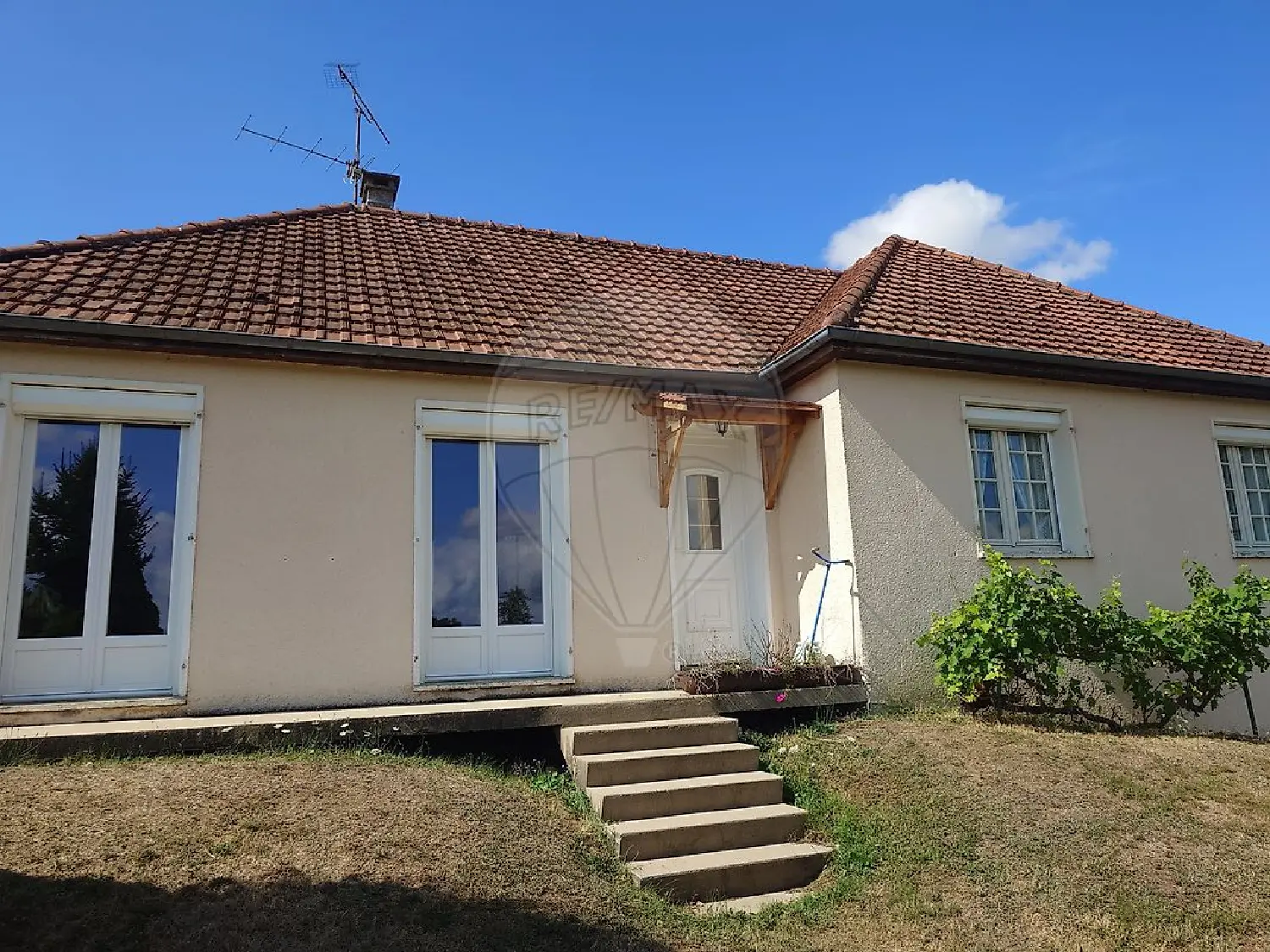  te koop huis Issy-l'Évêque Saône-et-Loire 2
