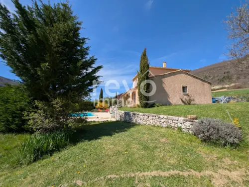 La Rochette-du-Buis Drôme huis foto 7125077