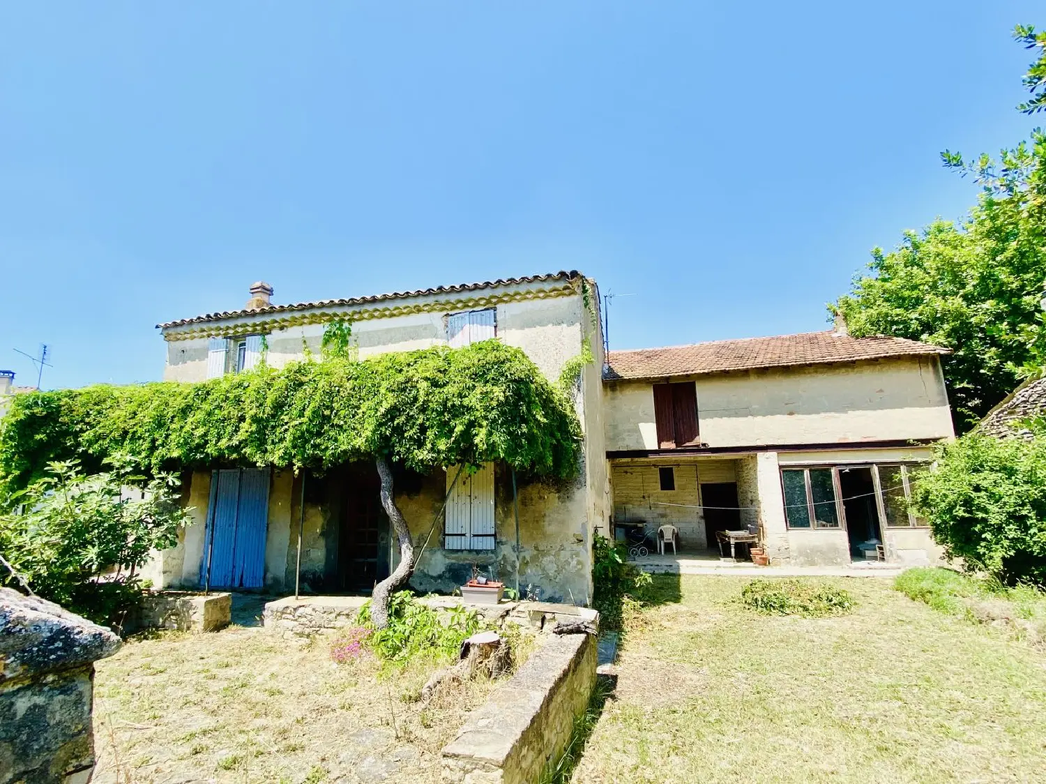  for sale house Lagarde-Paréol Vaucluse 3