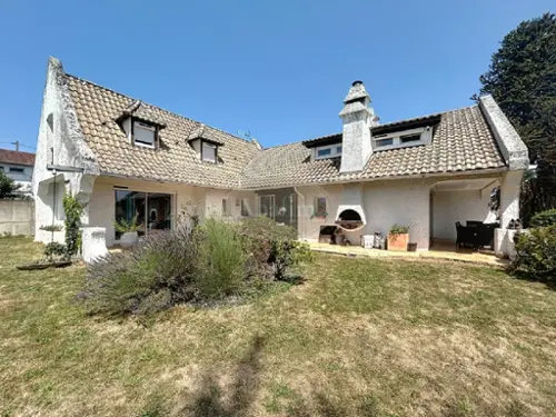 Lannemezan Hautes-Pyrénées Haus Bild 7123609