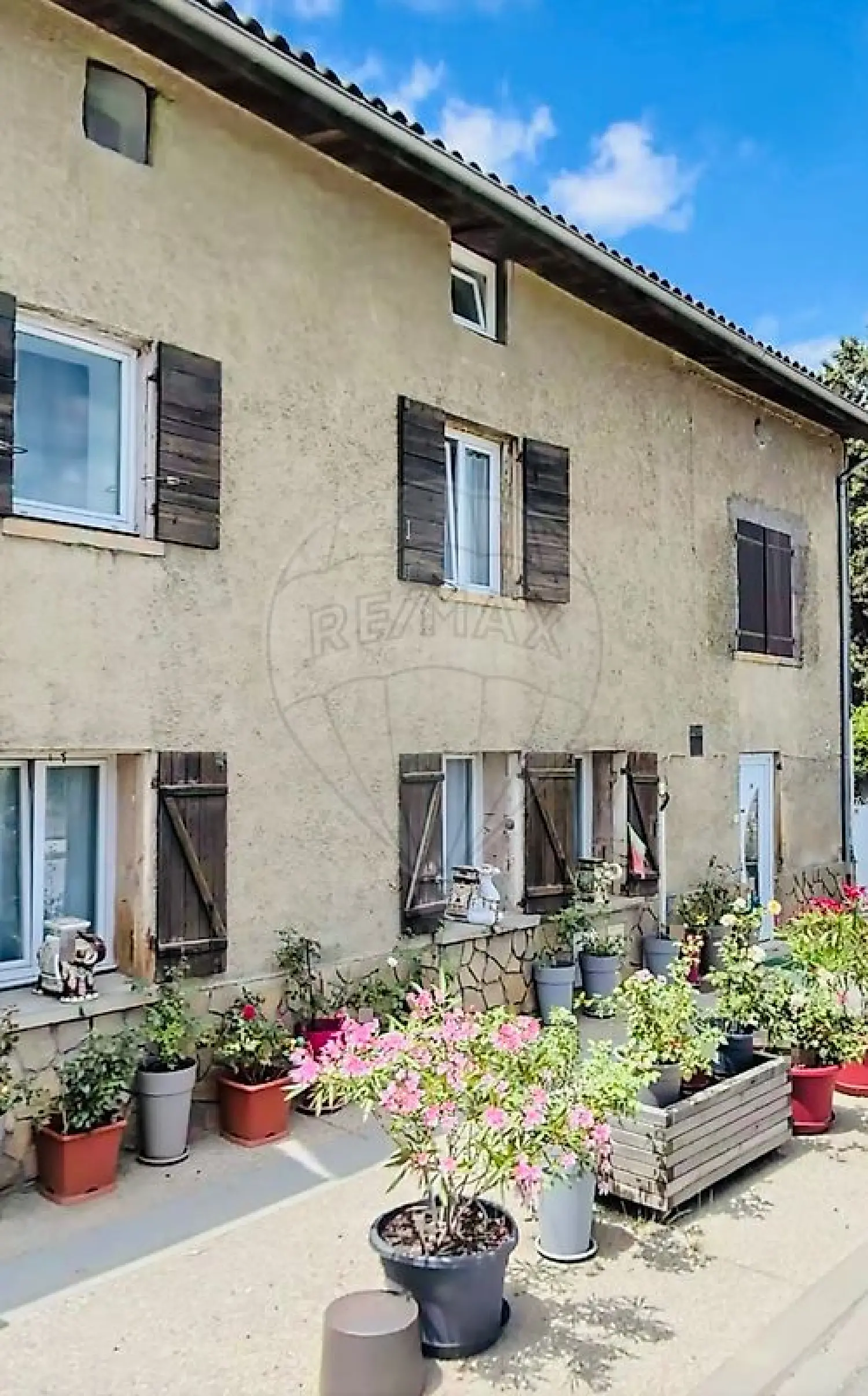  for sale house Les Chères Rhône 1