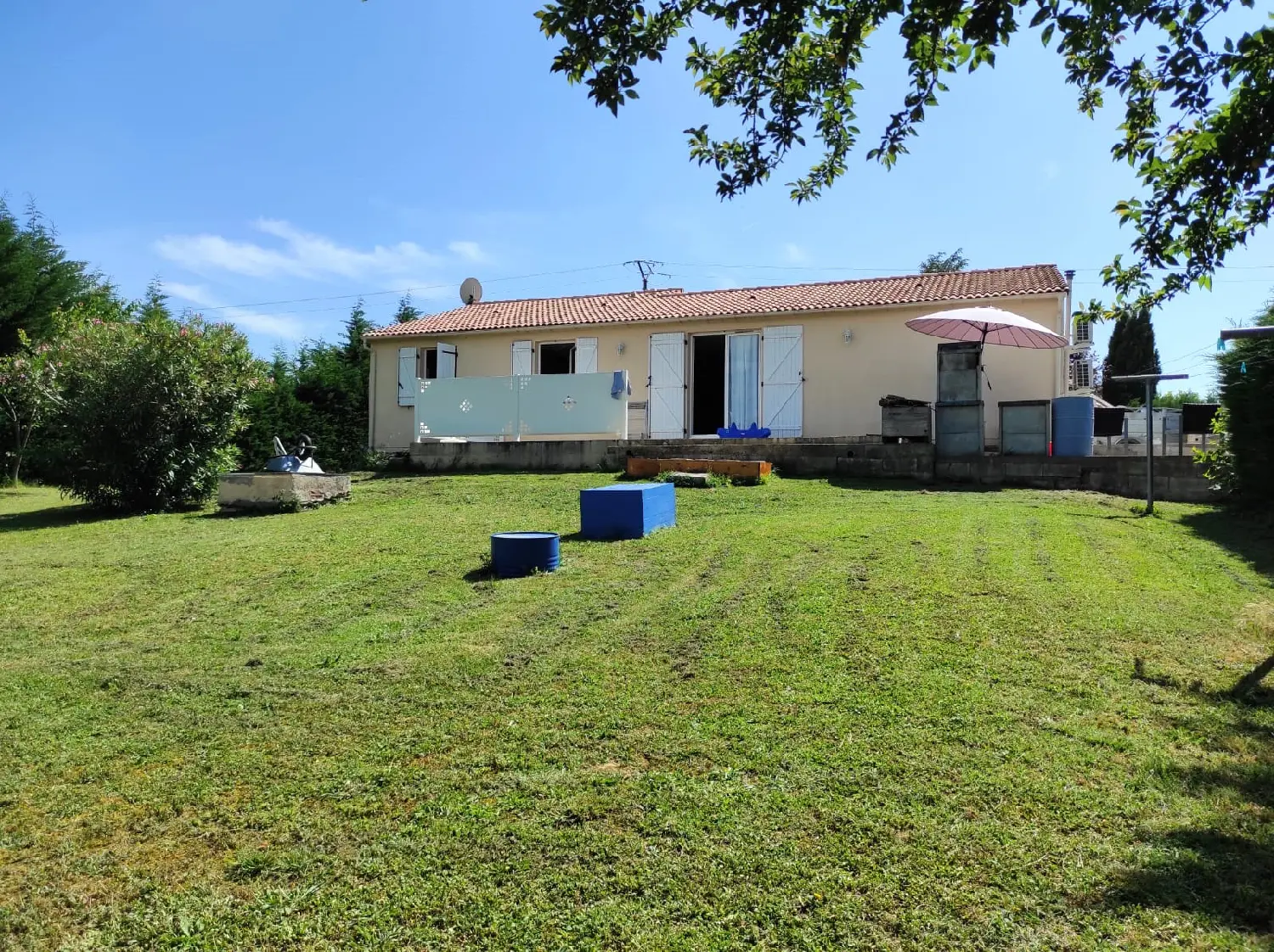  te koop huis Lescout Tarn 2