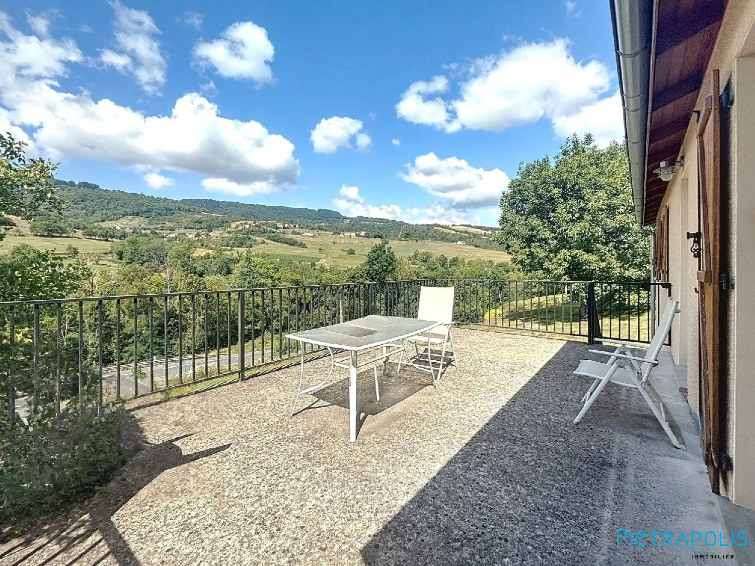  te koop huis Létra Rhône 1