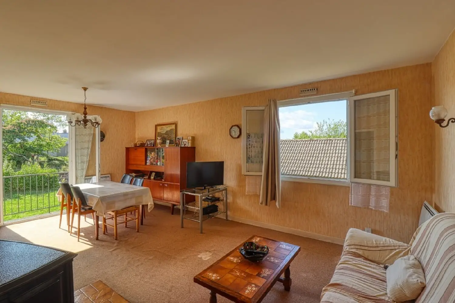  te koop huis Mauriac Cantal 2