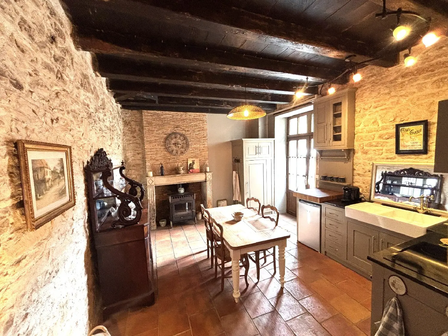  for sale house Nanteuil-en-Vallée Charente 5