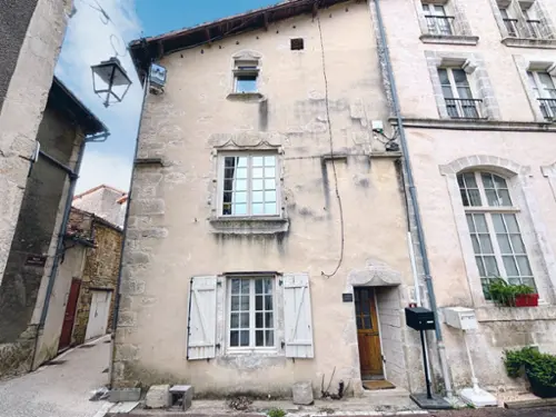 Nanteuil-en-Vallée Charente maison foto 7126467