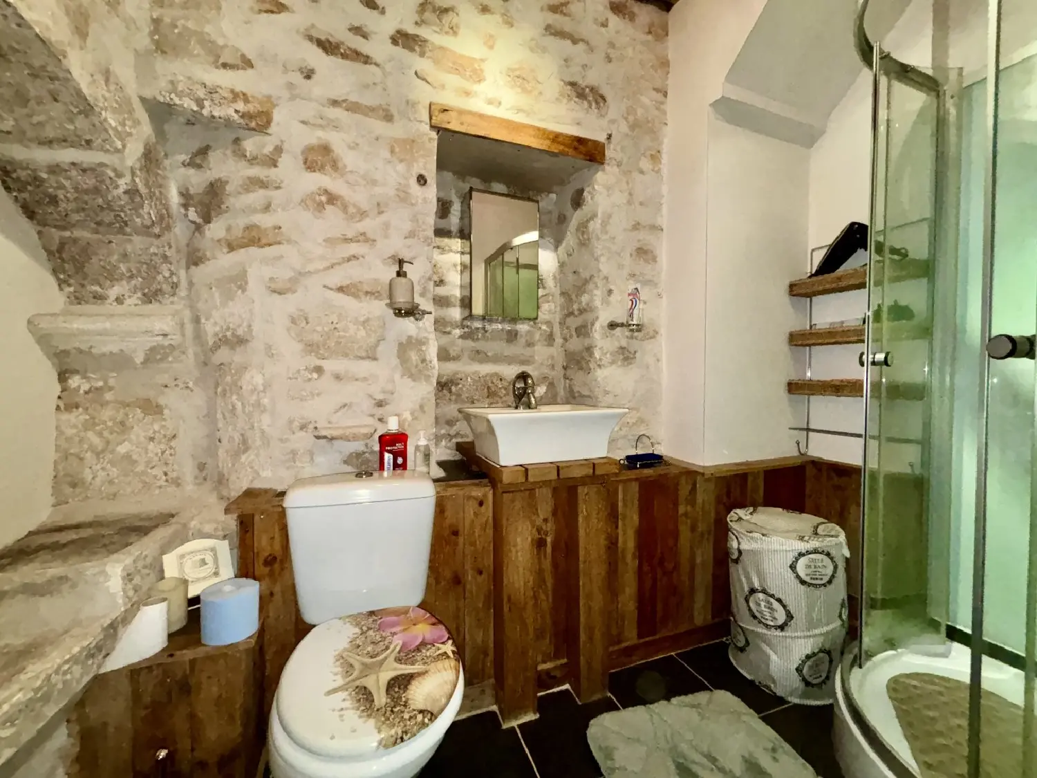  à vendre maison Nanteuil-en-Vallée Charente 8
