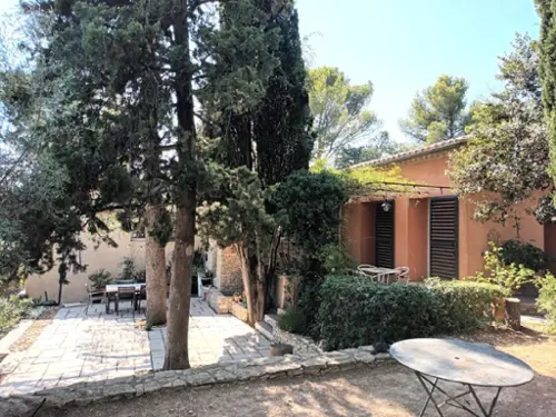 Nîmes Gard huis foto 7122926