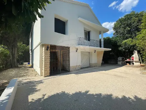 Nîmes Gard casa foto 7121473