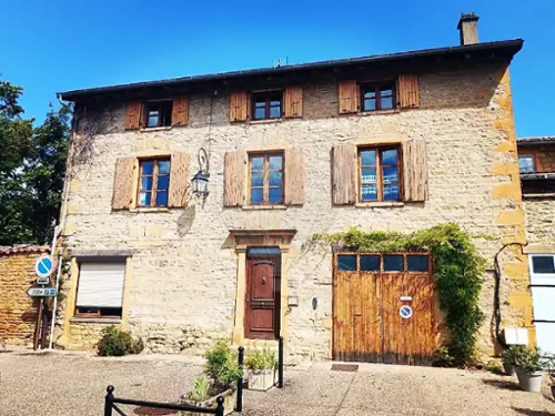 Oingt Rhône huis foto 7119474
