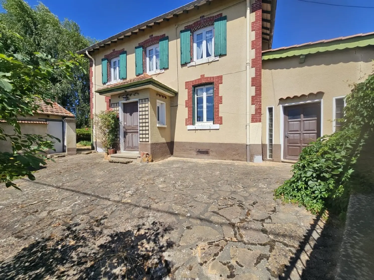  en venta casa Panissières Loire 3
