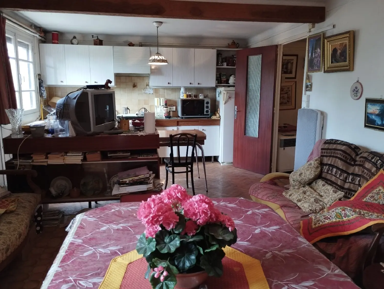  for sale house Pernes-les-Fontaines Vaucluse 5
