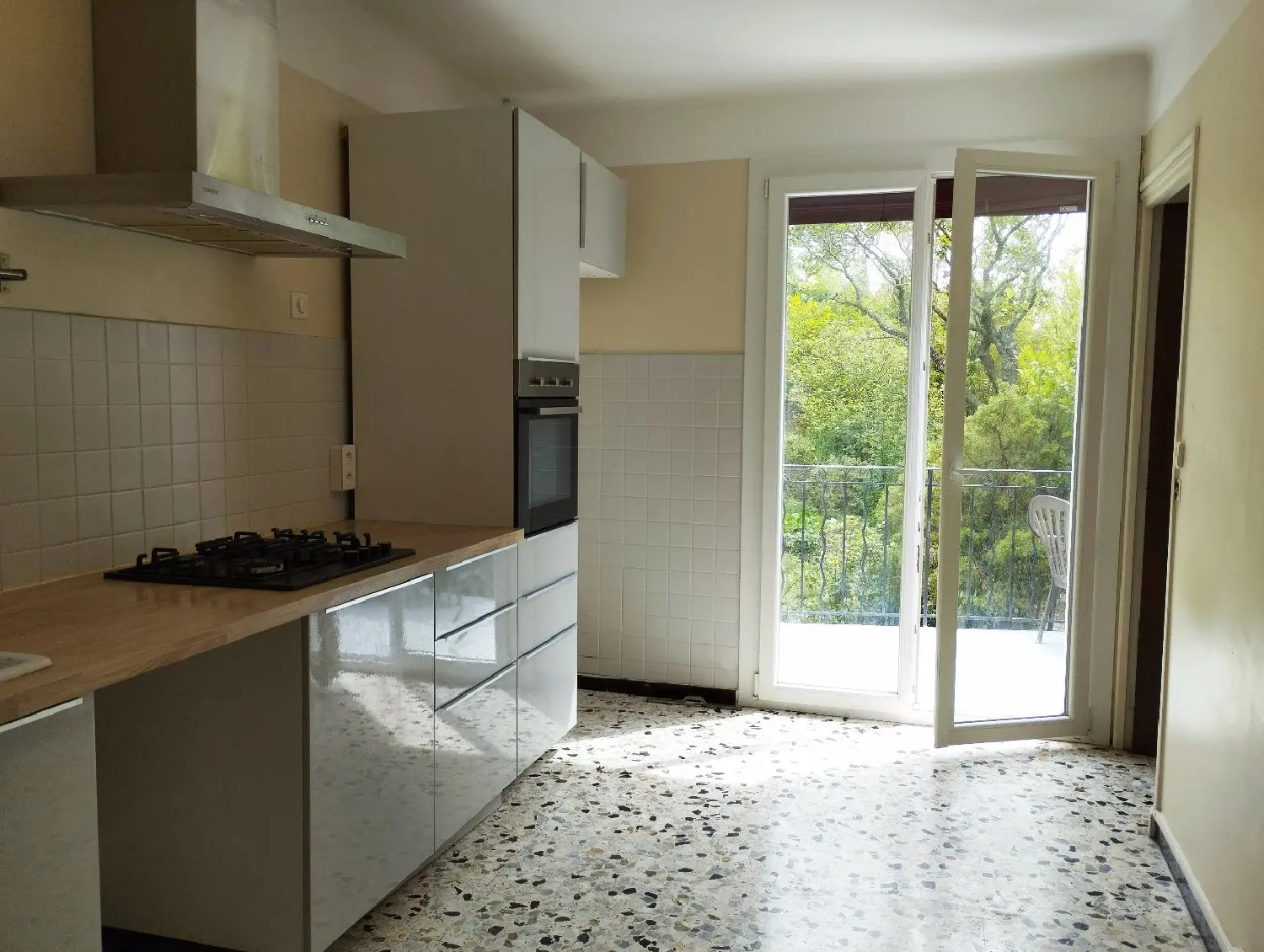 for sale house Pernes-les-Fontaines Vaucluse 7