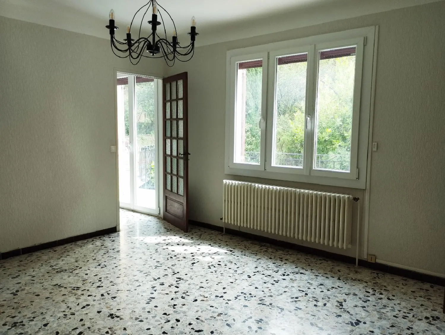  for sale house Pernes-les-Fontaines Vaucluse 8