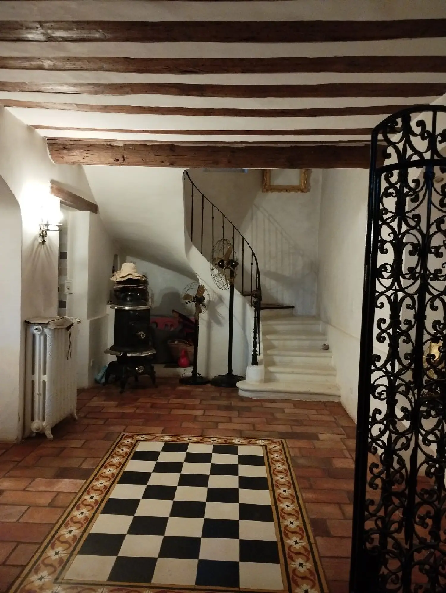  for sale house Pernes-les-Fontaines Vaucluse 6