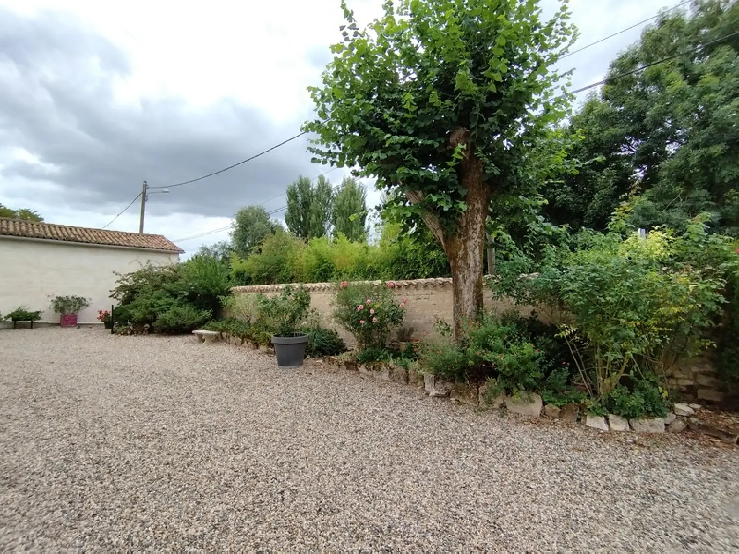  à vendre maison Saint-Amant-de-Boixe Charente 2