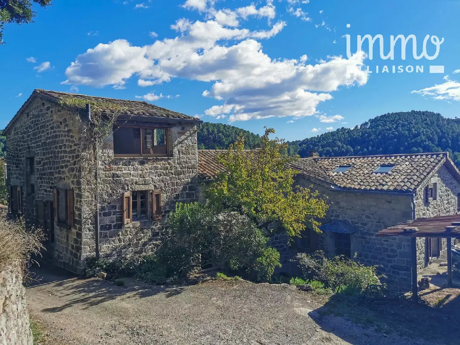  te koop huis Saint-André-Lachamp Ardèche 1