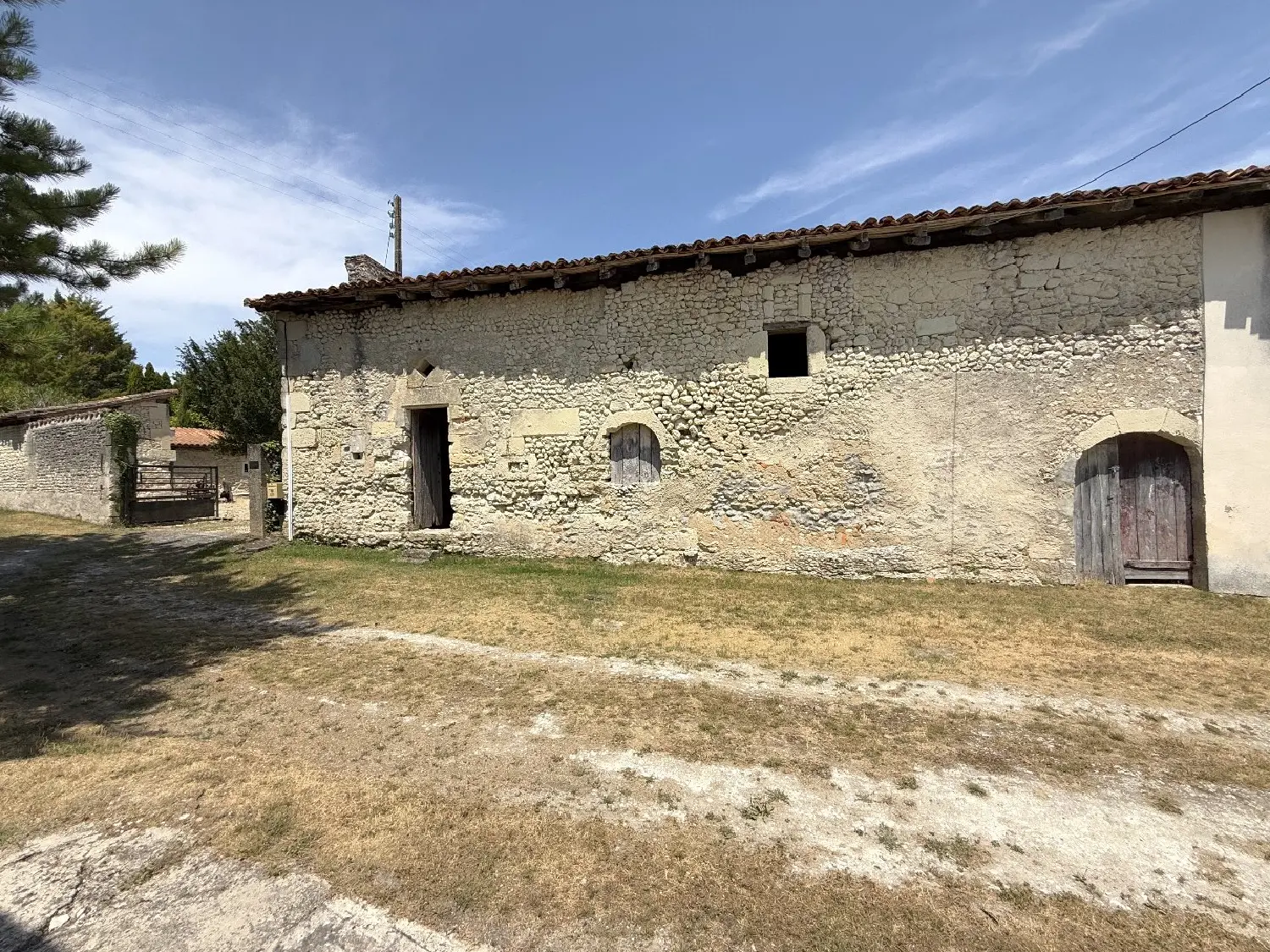  for sale house Saint-Avit Charente 3