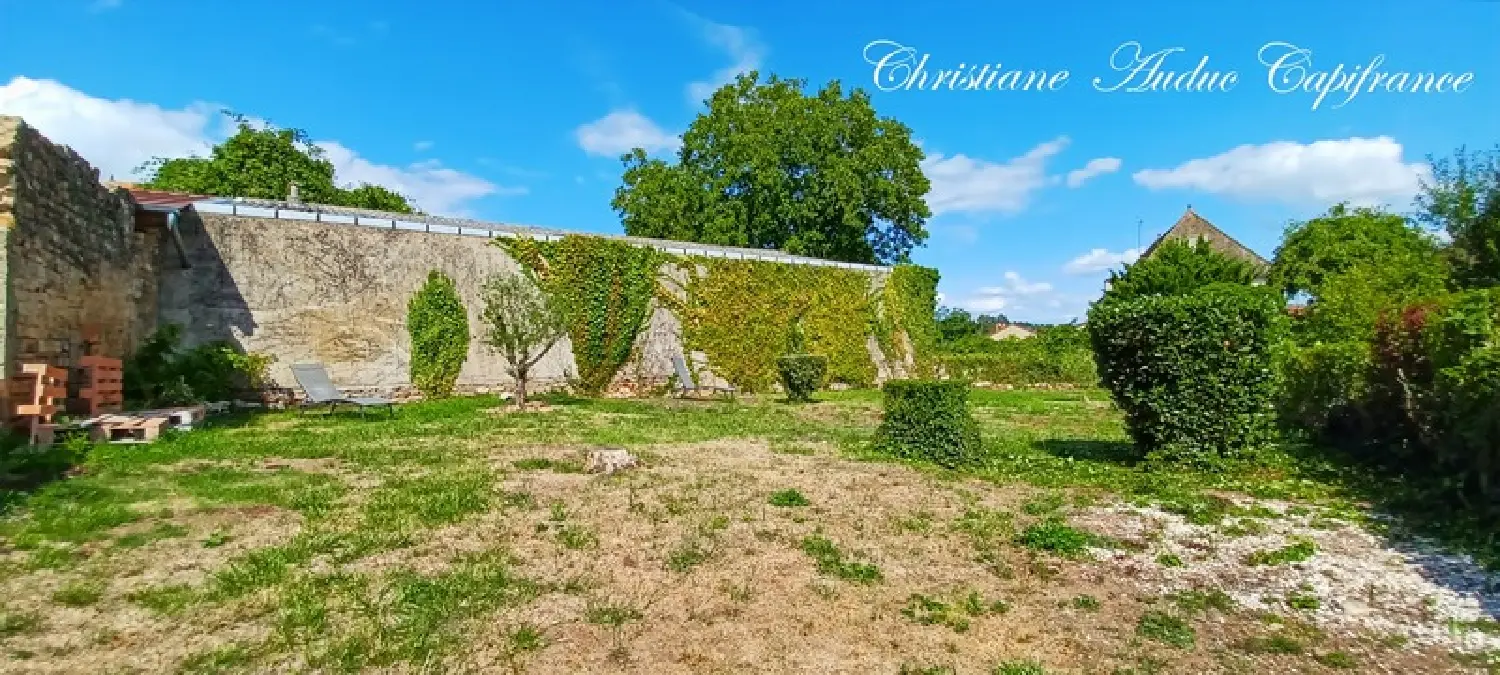  te koop huis Saint-Bonnet-de-Joux Saône-et-Loire 3