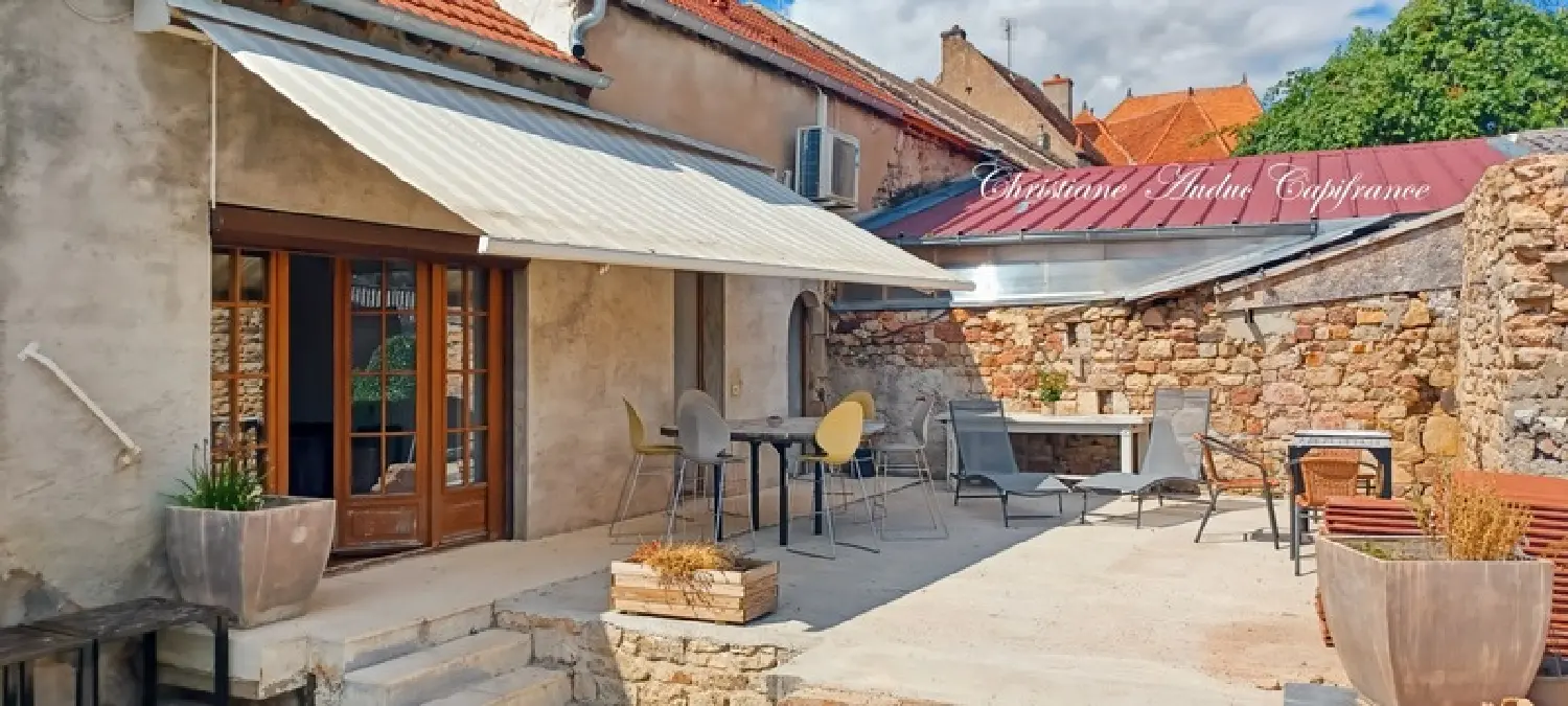  te koop huis Saint-Bonnet-de-Joux Saône-et-Loire 5