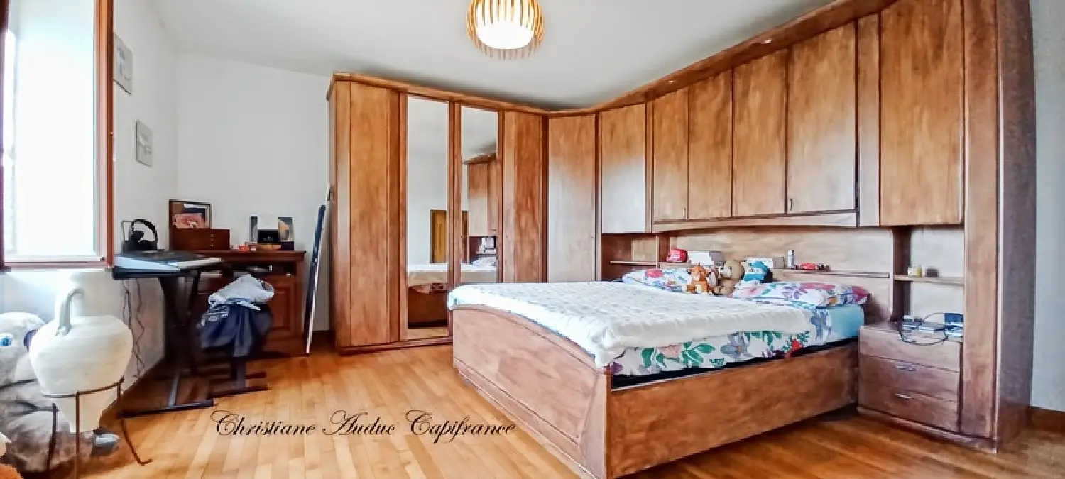  te koop huis Saint-Bonnet-de-Joux Saône-et-Loire 7
