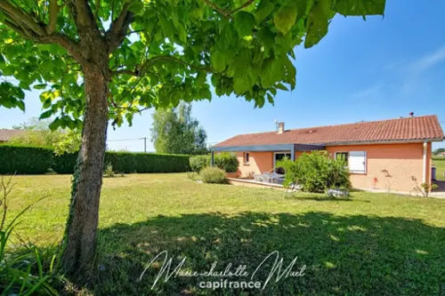 Saint-Étienne-sur-Reyssouze Ain house foto 7124806
