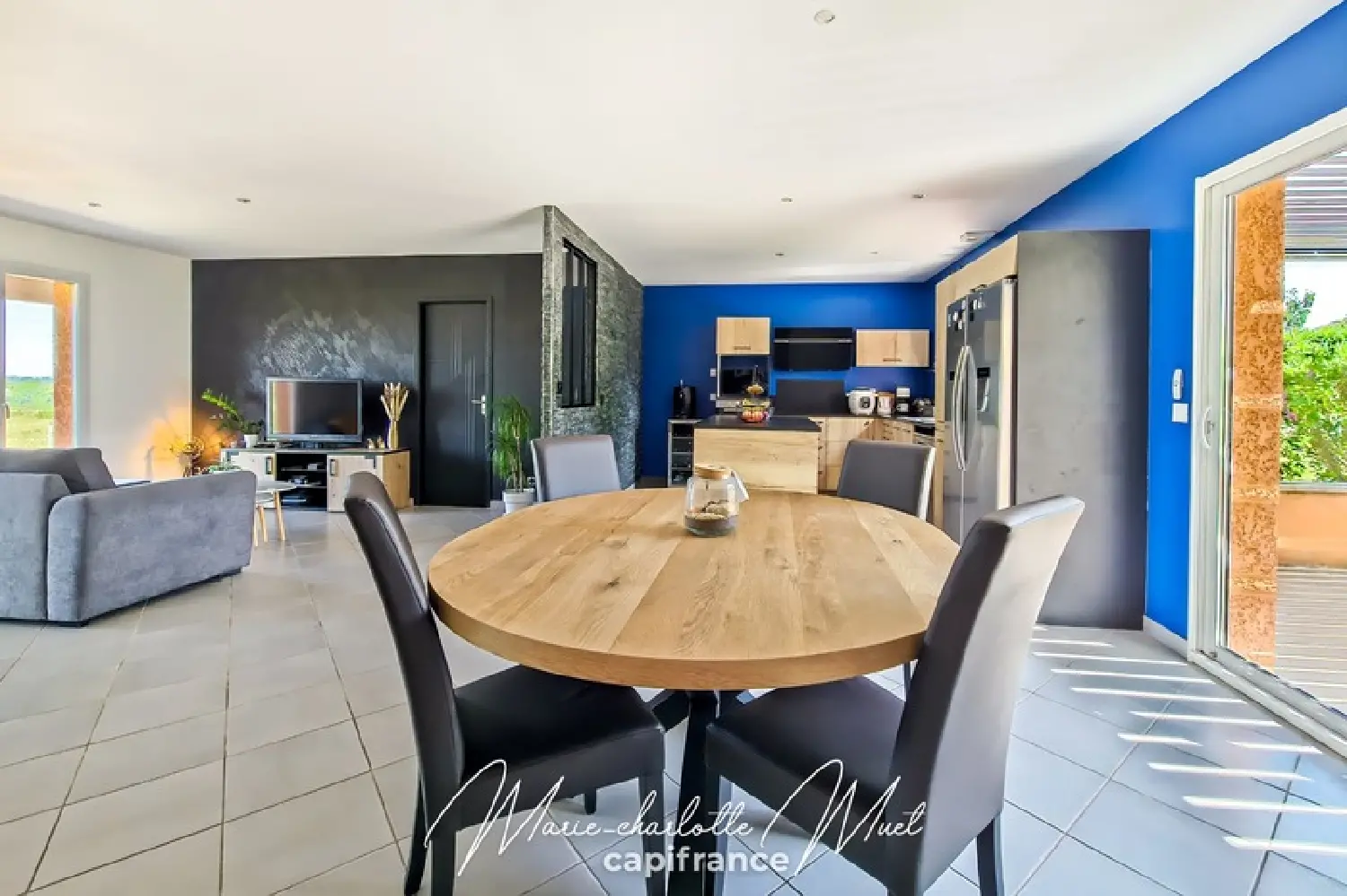  for sale house Saint-Étienne-sur-Reyssouze Ain 2