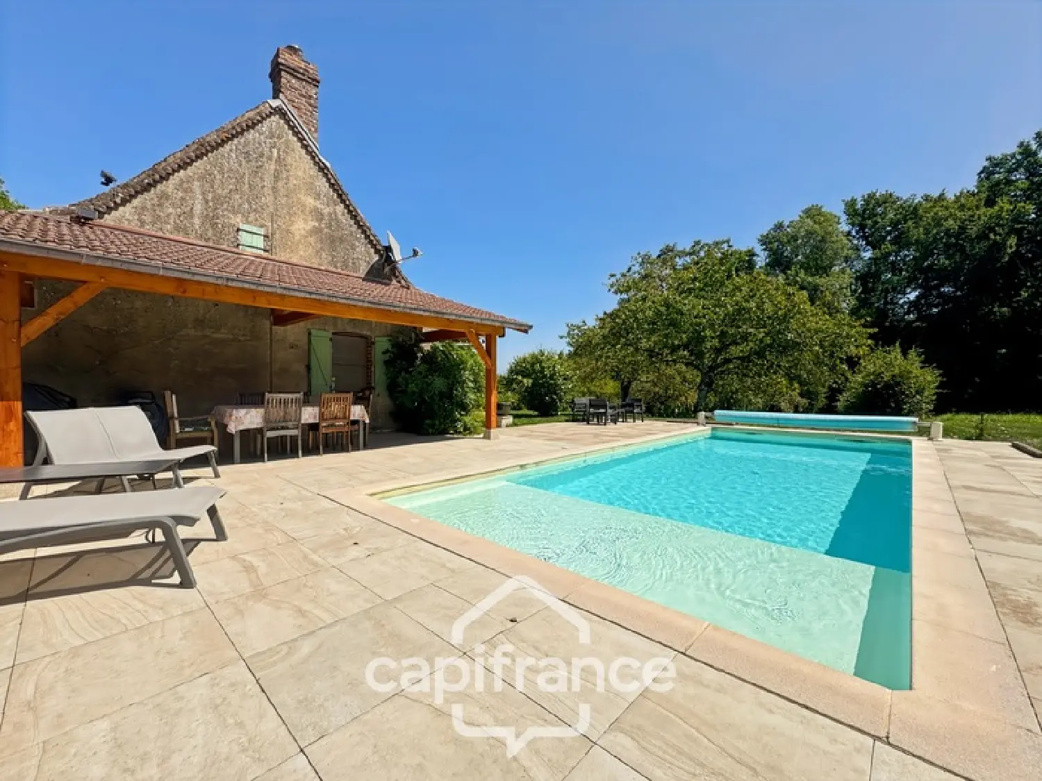 for sale house Saint-Germain-du-Bois Saône-et-Loire 2
