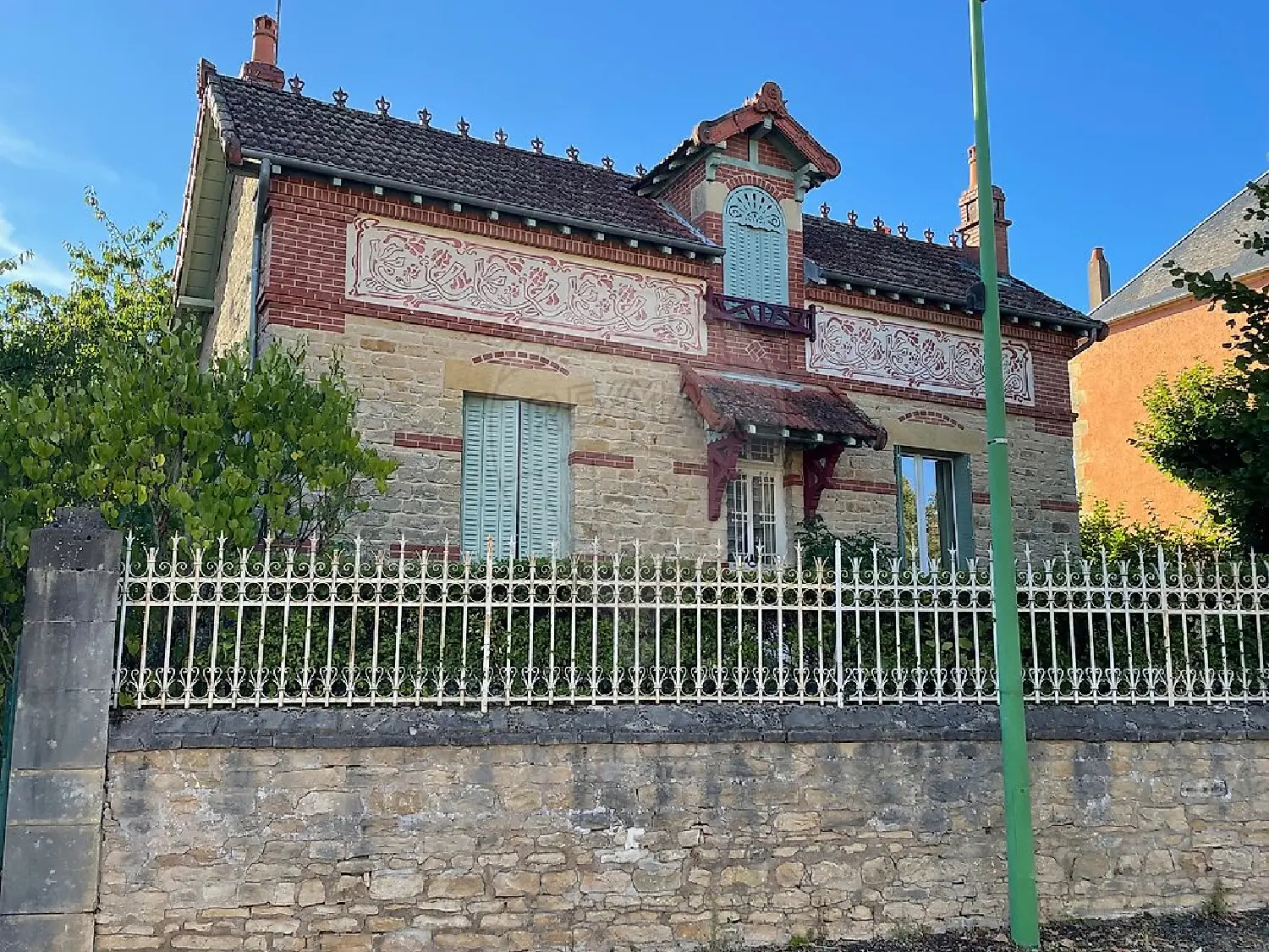  te koop huis Saint-Honoré-Les-Bains Nièvre 1
