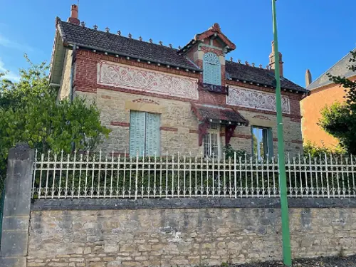 Saint-Honoré-Les-Bains Nièvre huis foto 7121687