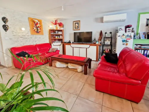 Saint-Jean-d'Angély Charente-Maritime house foto 7124830