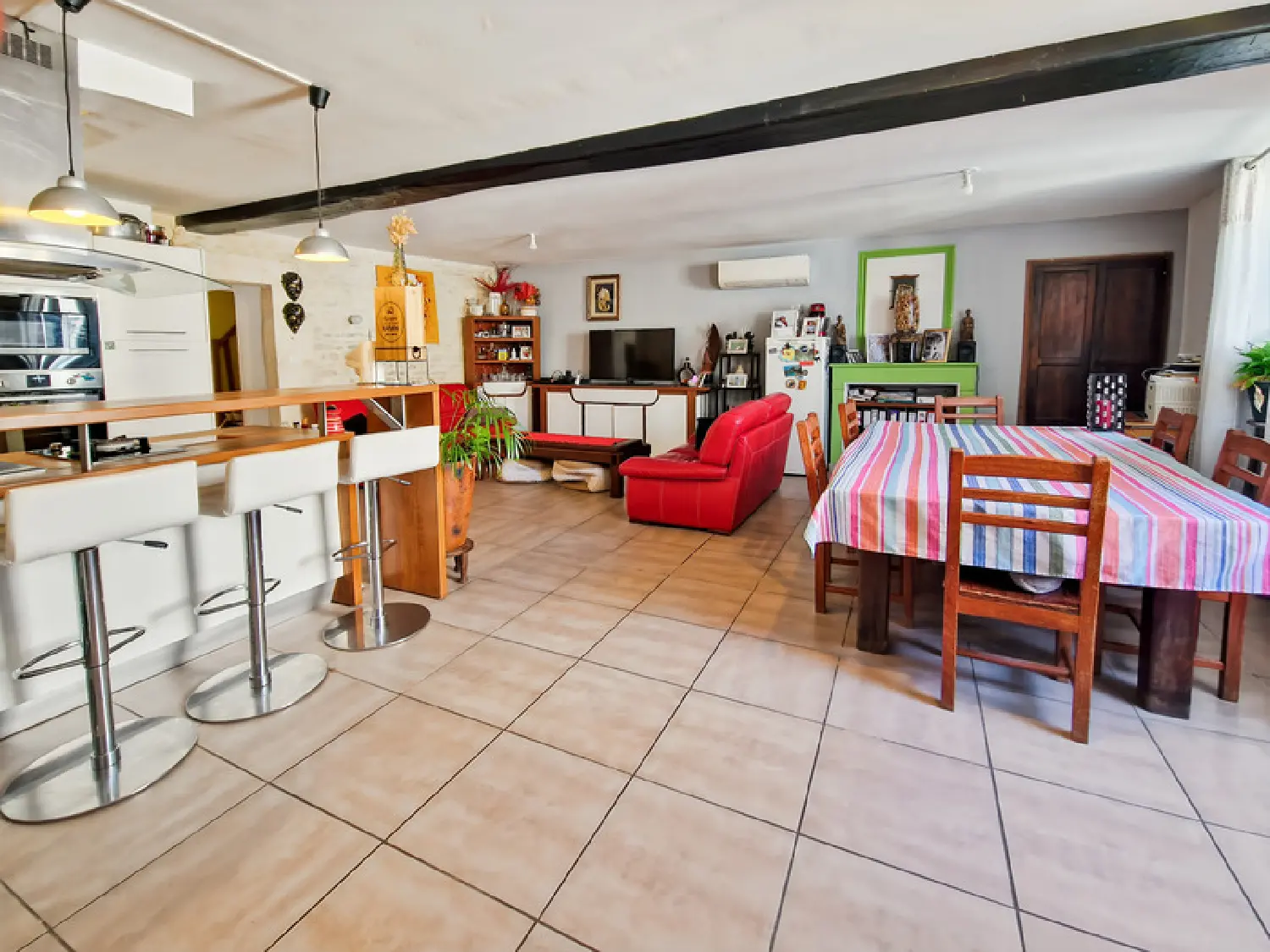  for sale house Saint-Jean-d'Angély Charente-Maritime 4