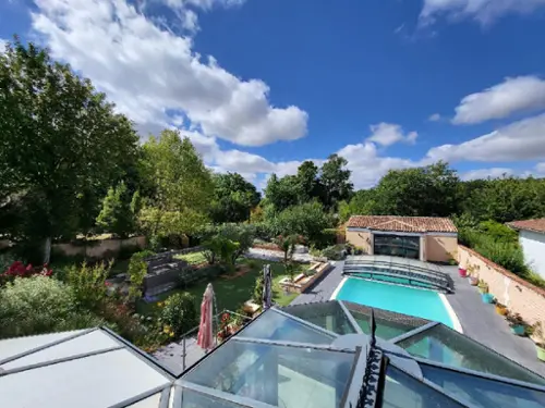 Saint-Jean-d'Angély Charente-Maritime huis foto 7119273