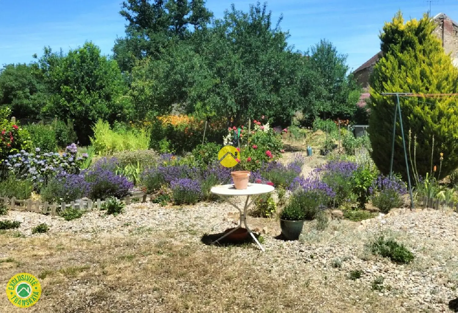  te koop huis Saint-Julien-la-Genète Creuse 2