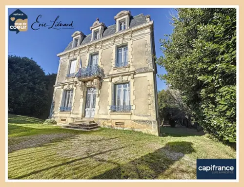 Saint-Maixent-l'École Deux-Sèvres huis foto 7126904