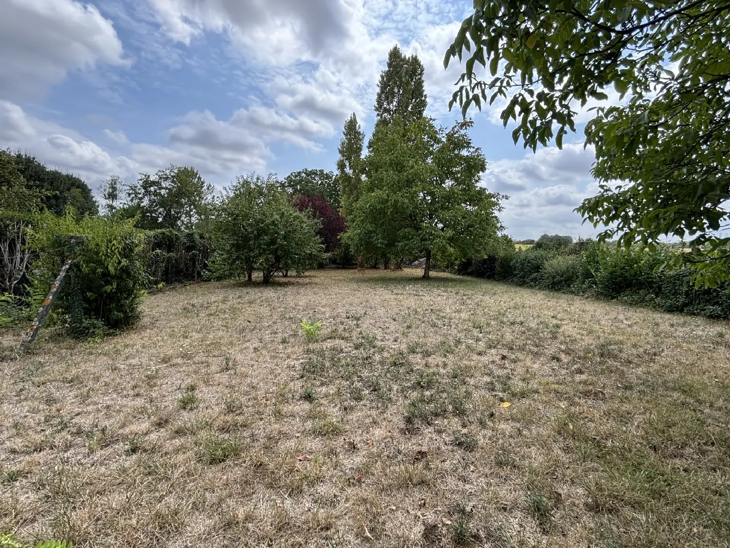 for sale house Saint-Martin-du-Clocher Charente 2