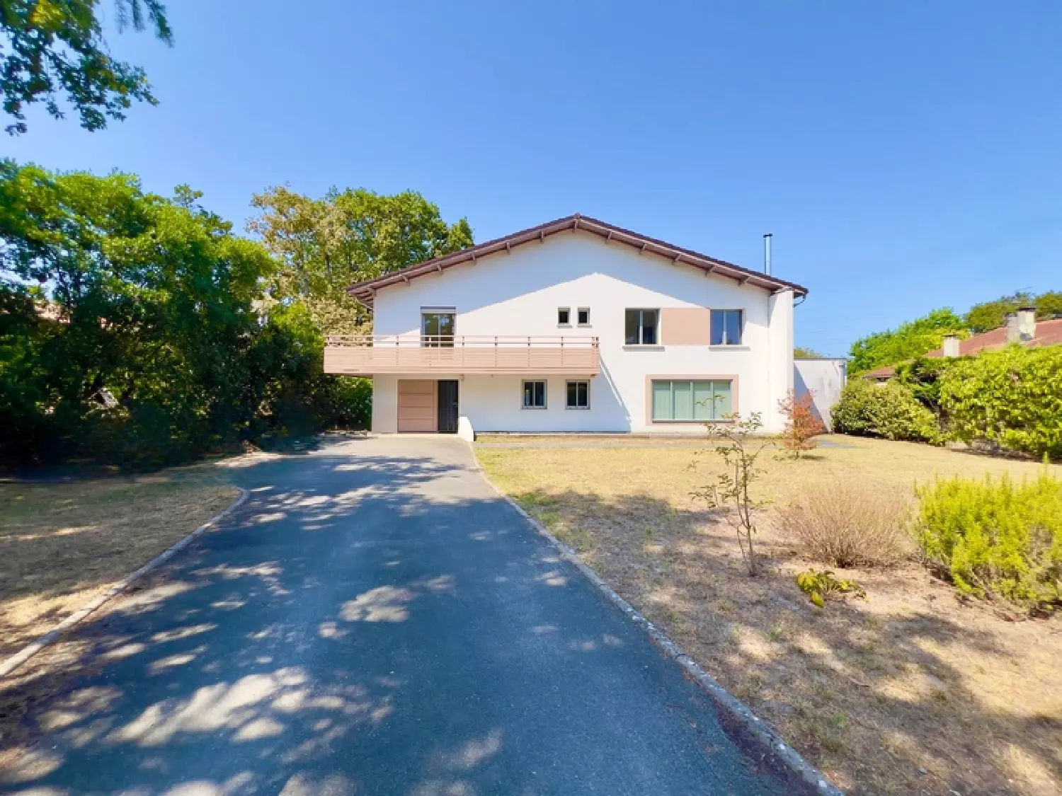  for sale house Saint-Médard-en-Jalles Gironde 2