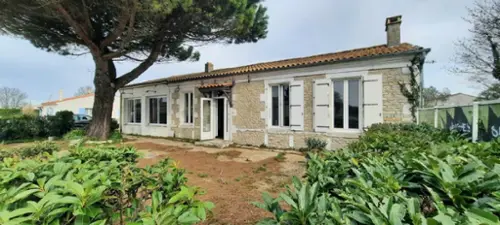 Saint-Pierre-d'Oléron Charente-Maritime huis foto 7127386