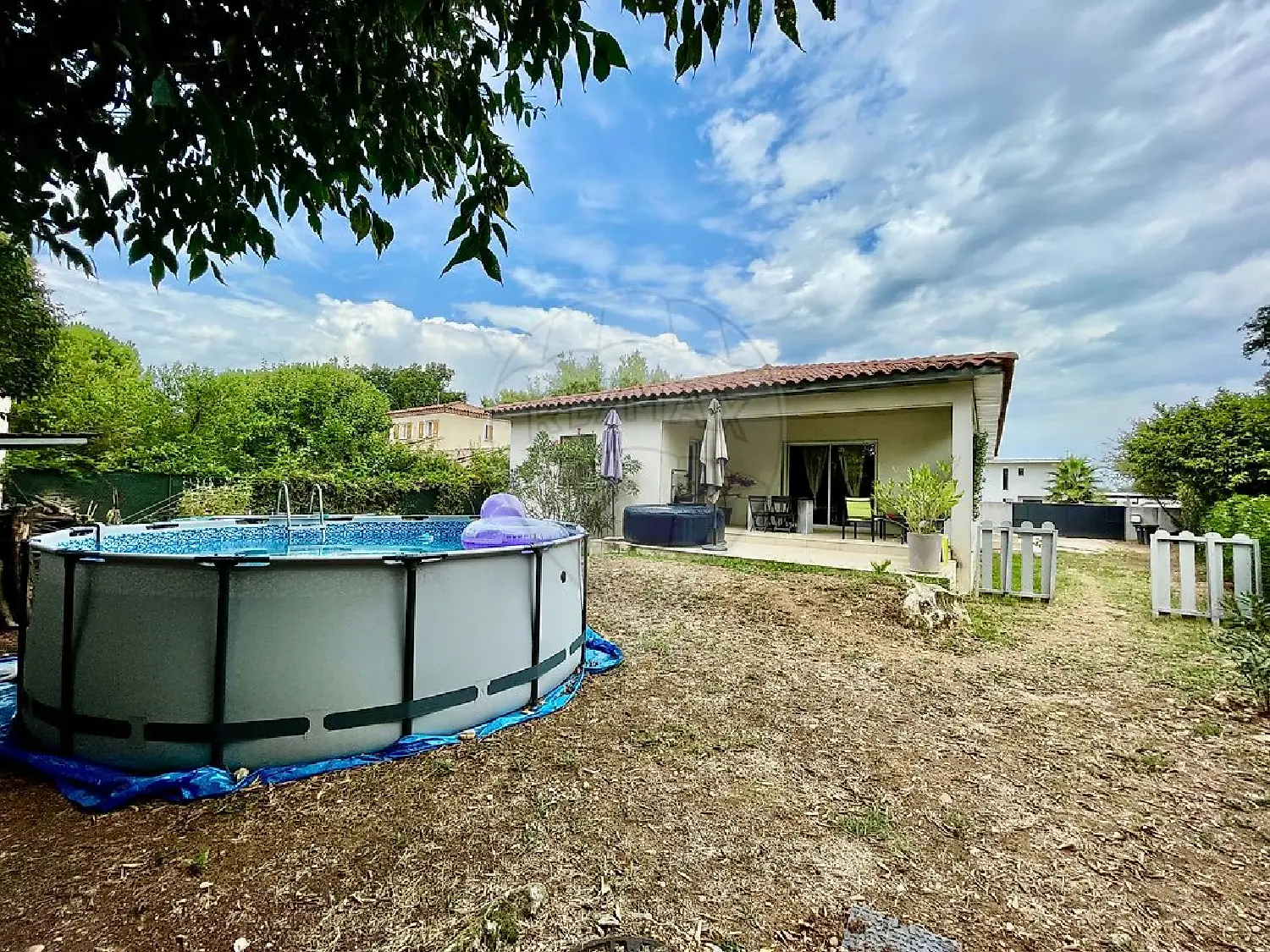  te koop huis Sainte-Anastasie Gard 2