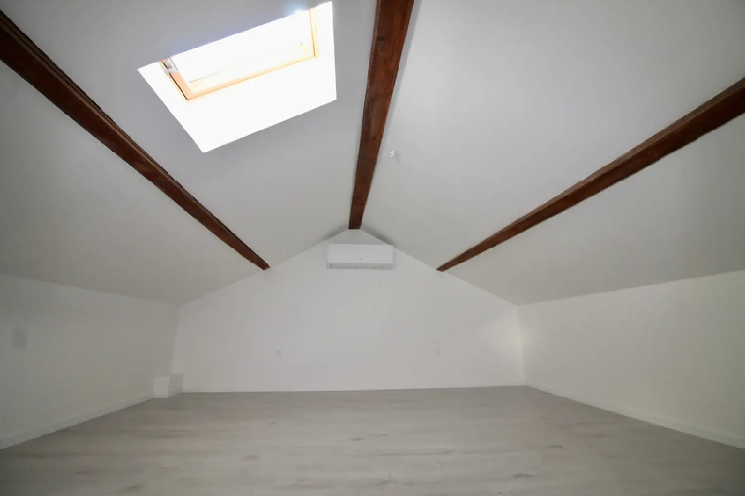  en venta casa Sathonay-Camp Rhône 5