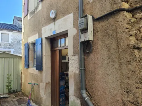 Sauzé-Vaussais Deux-Sèvres huis foto 7123819